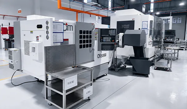 CNC machines and inspection equipment in the production hall
